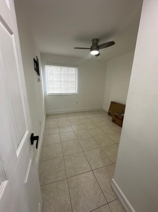 Photo - 9725 Fontainebleau Blvd