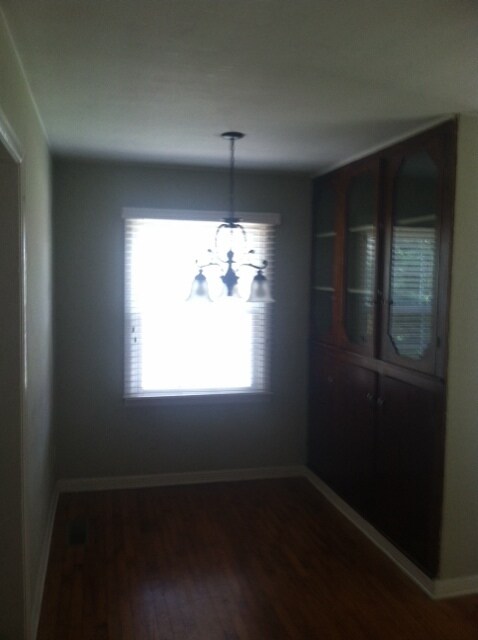 Photo - CLOSE TO THE U OF A!!!!!! EASY ACCESS TO T...