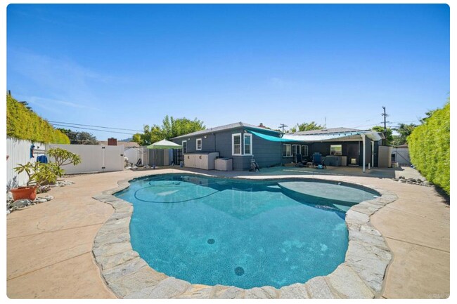 Photo - 5010 Randlett Dr House