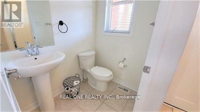 Photo - 91 Orchardcroft Rd