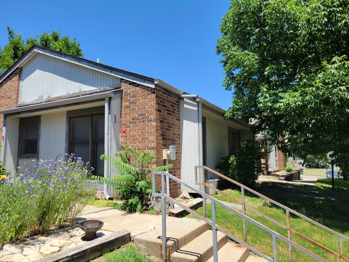 Enterprise Estates - Enterprise Estates Apartments