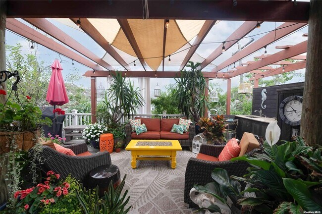 Photo - 653 Ocean Breeze