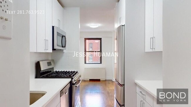 Photo - 401 E 88th St Unidad 3D