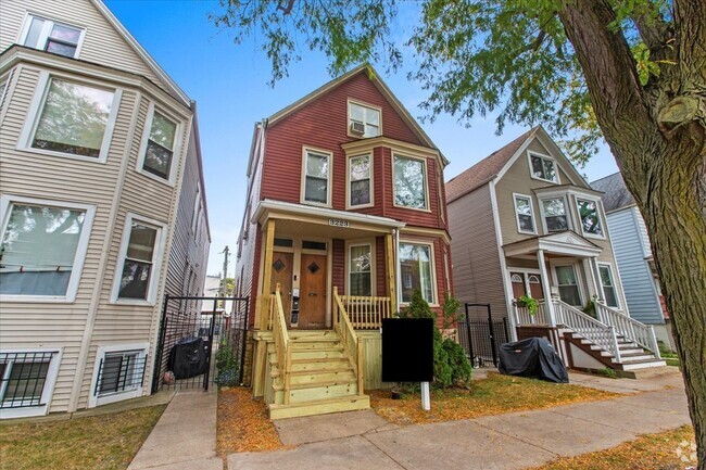 Building Photo - 3223 N Lawndale Ave Rental