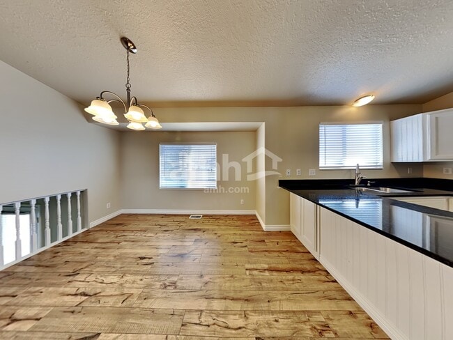 Photo - 2169 W 1520 N