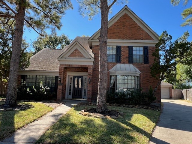 Photo - 462 Everington Dr