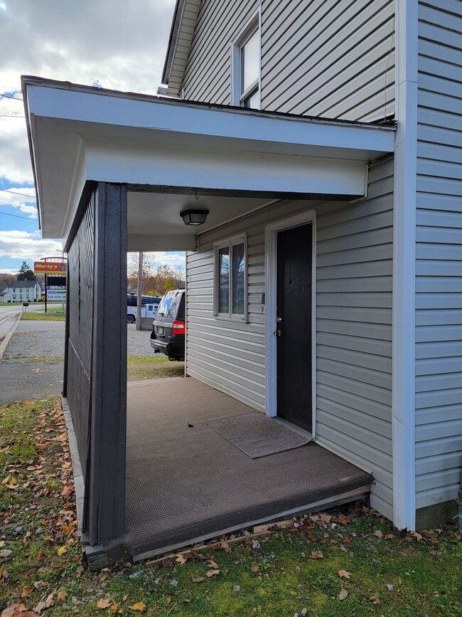 Photo - 2-3 bedroom home!  Only $825.00 plus utili...