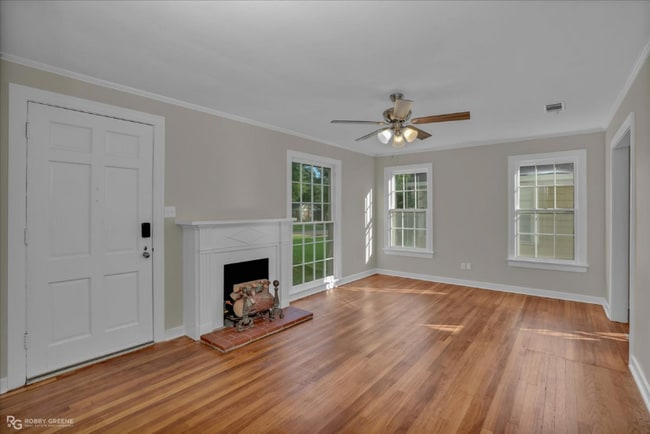 Photo - 3738 Greenway Pl