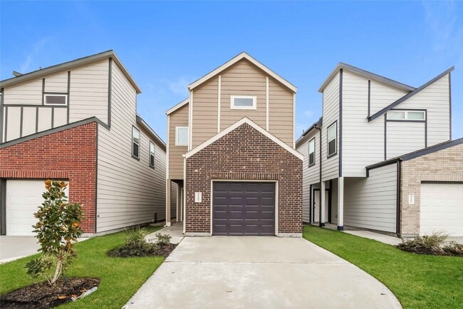 Building Photo - 15257 Estrella Rd E Rental
