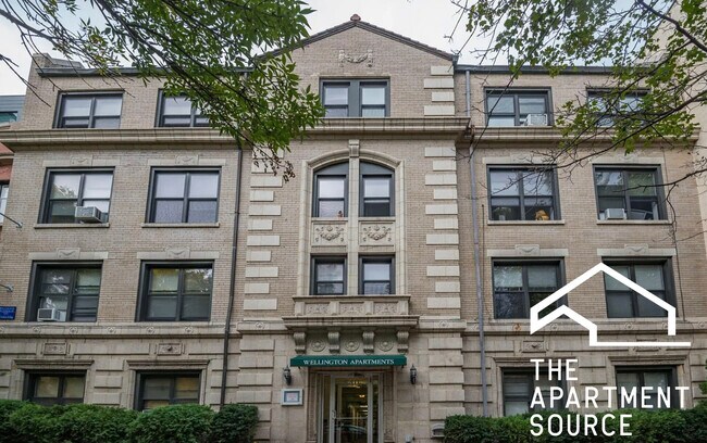 Photo - 540 W Wellington Ave Unit 208