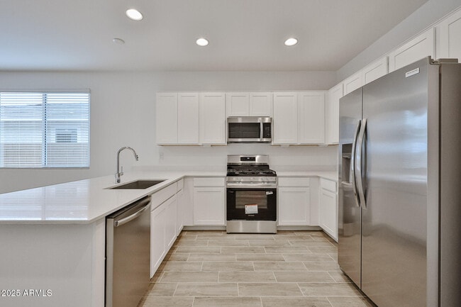 Photo - 17368 W Smoketree Dr
