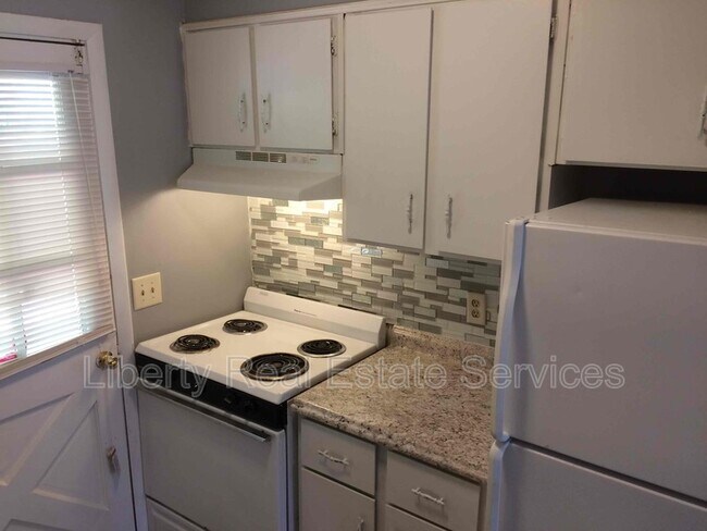 Photo - 116 Mattie St Unidad Apt 9