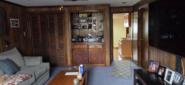 Custom Built Ins - 103 Warren St Unit 2