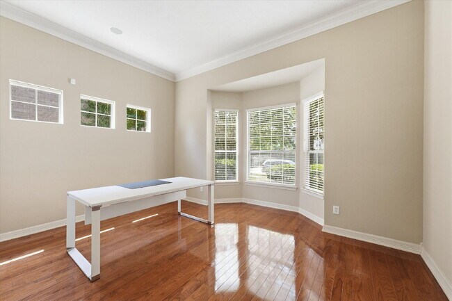 Photo - 5 Bed Single-Family Home for Rent in Grand Lakes, Katy 77494 with Lake Views & Pool