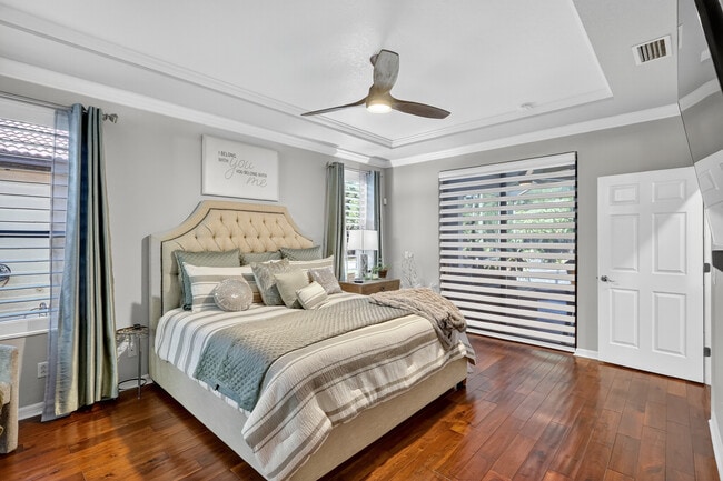 Photo - 145 Silver Falls Dr