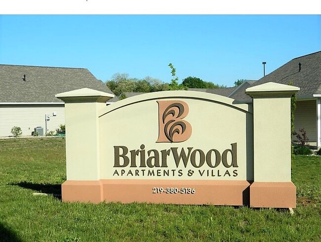 Briarwood Apartments and Villas - Briarwood Apartments and Villas