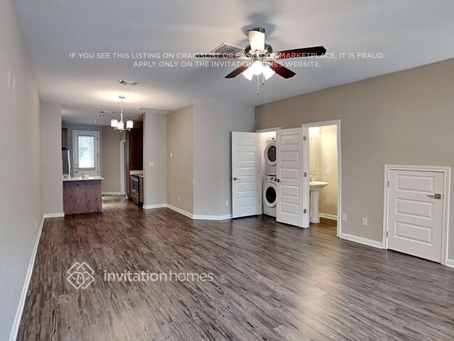 Photo - 179 Holly St