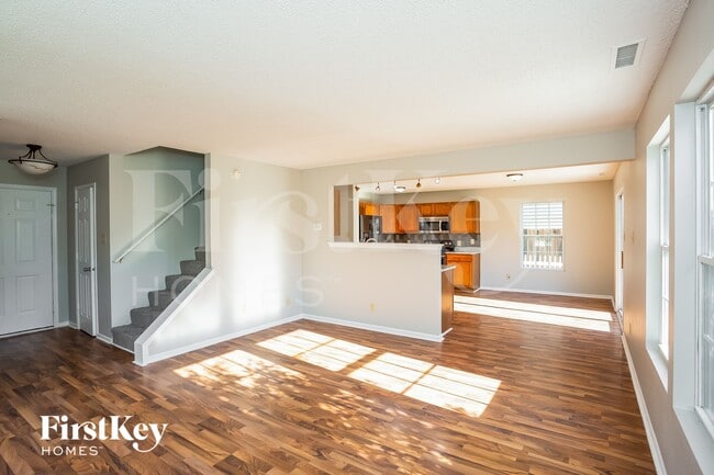 Photo - 15358 Border Dr