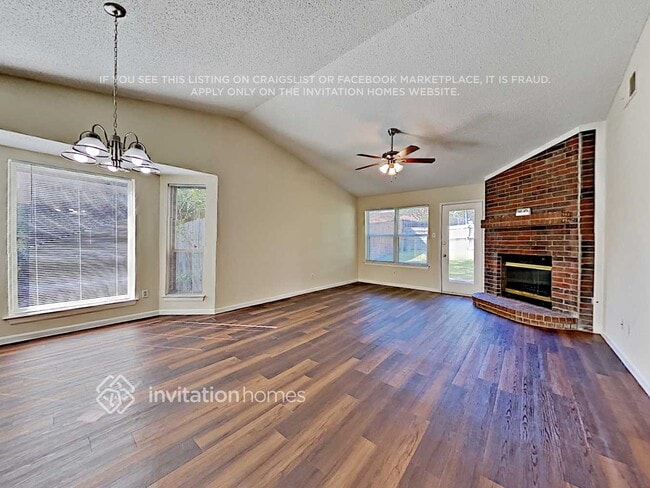 Photo - 5005 Colonial Dr