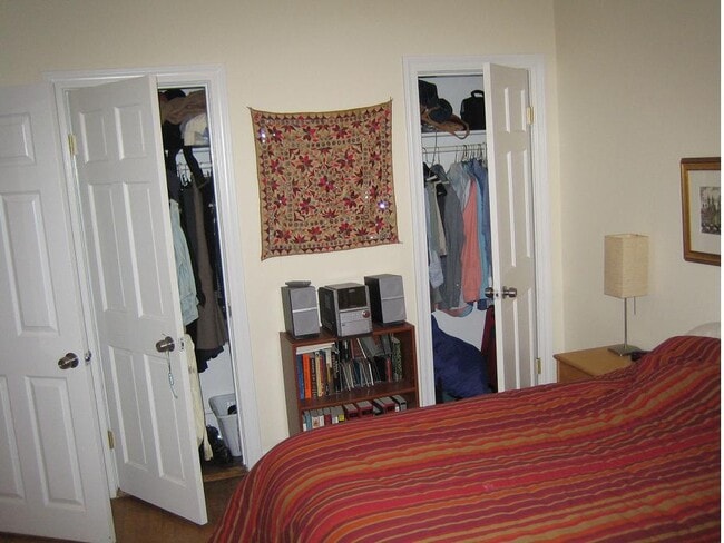 Photo - 164 Strathmore Rd Unit 21