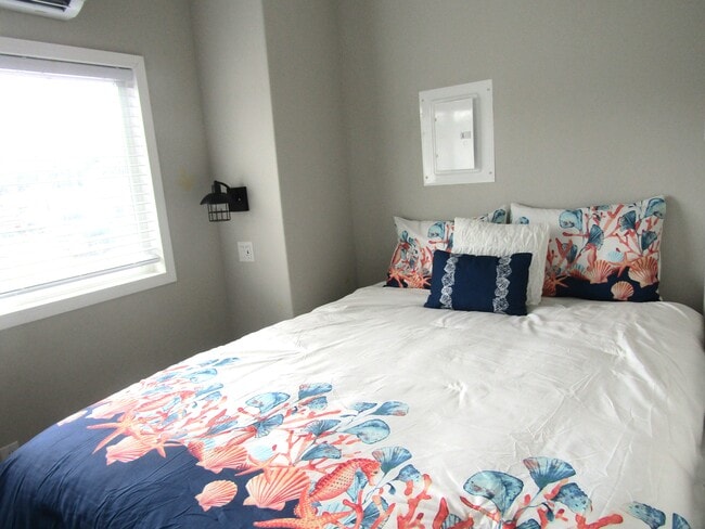 Photo - 360 Oak Harbor Camp