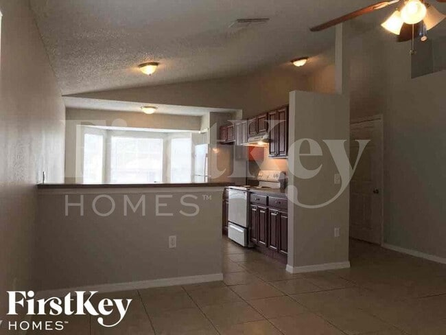 Photo - 6551 Viewpoint Ct