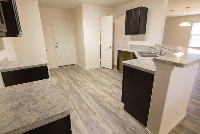 Photo - 4714 War Horse Dr