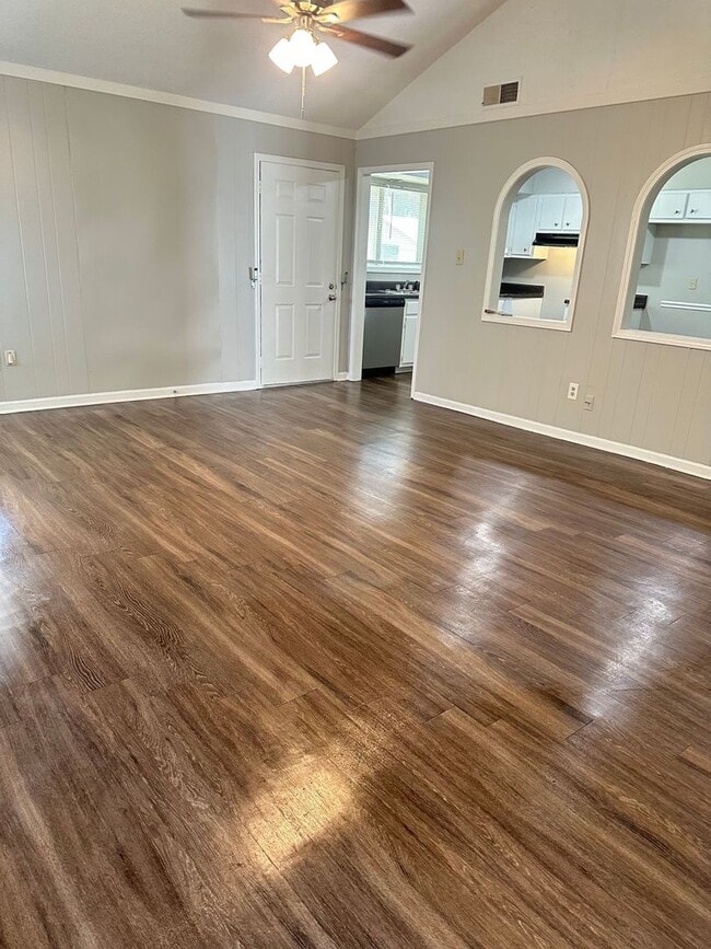 Photo - 4026 Hitchcock Dr