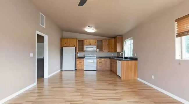 Photo - 616 S 19th St Unidad Upstairs B