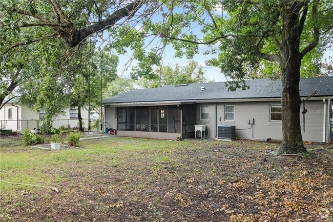 Building Photo - 1653 Peruvian Ln Rental