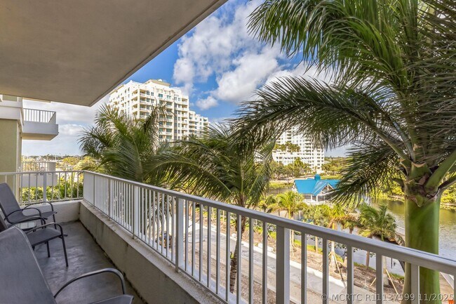 700 E Boynton Beach Blvd Unit 511