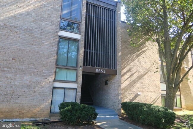 Building Photo - 8653 Greenbelt Rd Unit 202 Rental