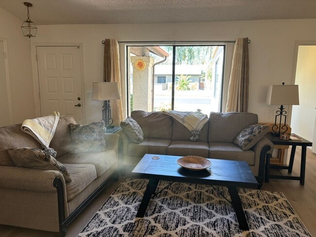 Photo - Lovely 3 bedroom 2 bath home in the grass in Leisure World a 45+ Active Adult Resort Community. M...