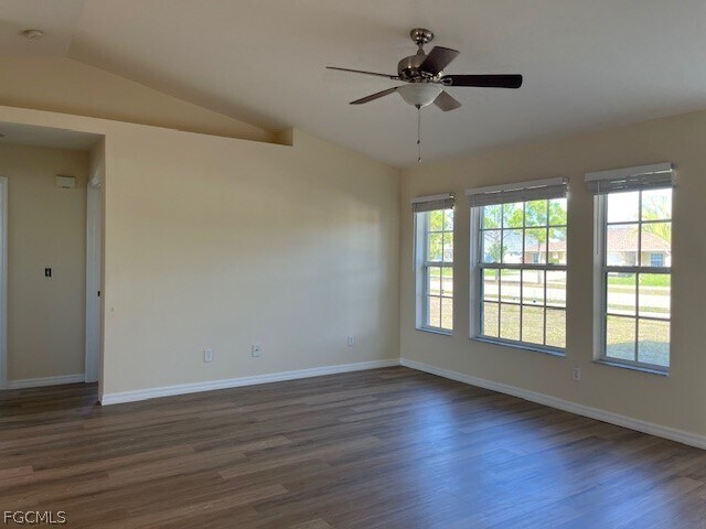 Photo - 1316 Gleason Pkwy