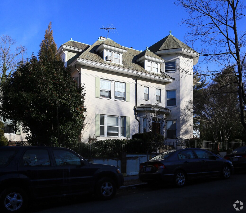 Photo - 1901 Biltmore St NW