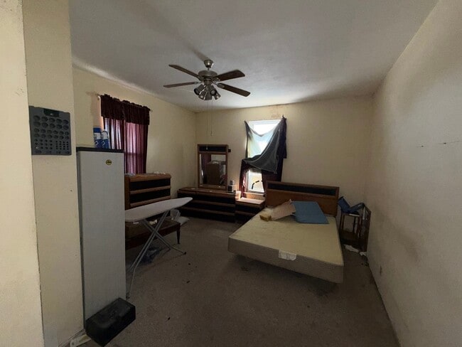 Photo - 618 W Monroe St