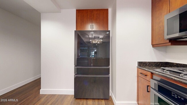 7157 E Rancho Vista Dr Unit 2011
