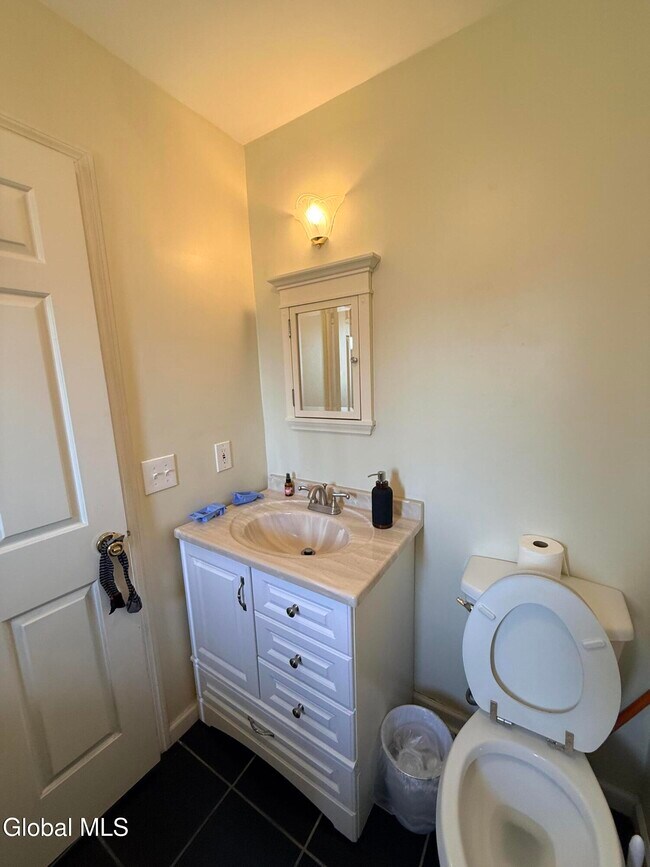 Photo - 120 Donna Lynn Dr