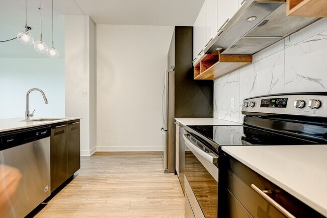 Photo - 9675 Av. Papineau Unit 509