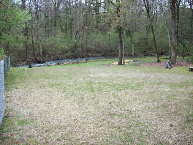 Photo - 412 E Lee Ave