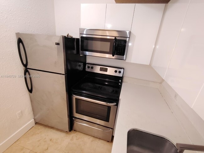 Photo - 1008 Jefferson Ave Unit 202