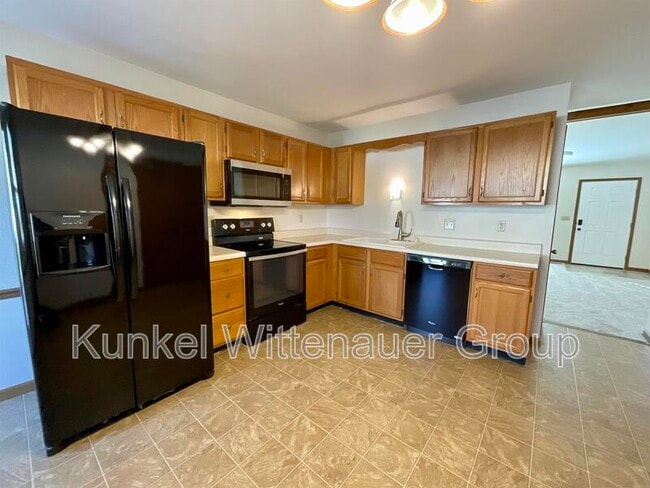 Photo - 614 Carol Ann Dr