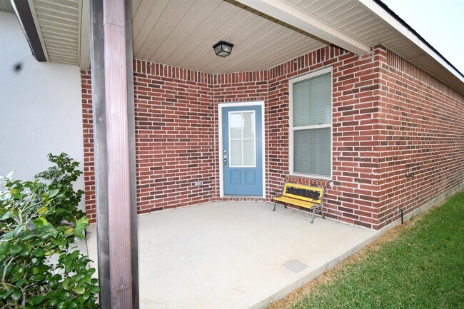 Photo - 3147 Baywood Ave