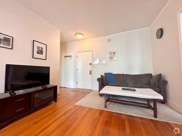 Building Photo - 36 Winchester St Unit 7 Rental