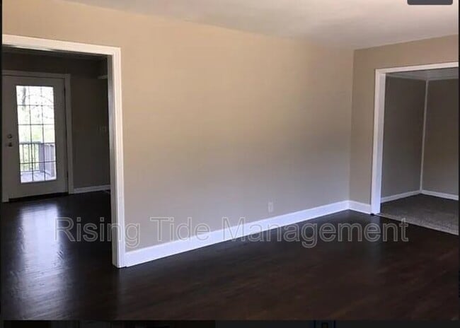 Photo - 800 Hillcrest Rd