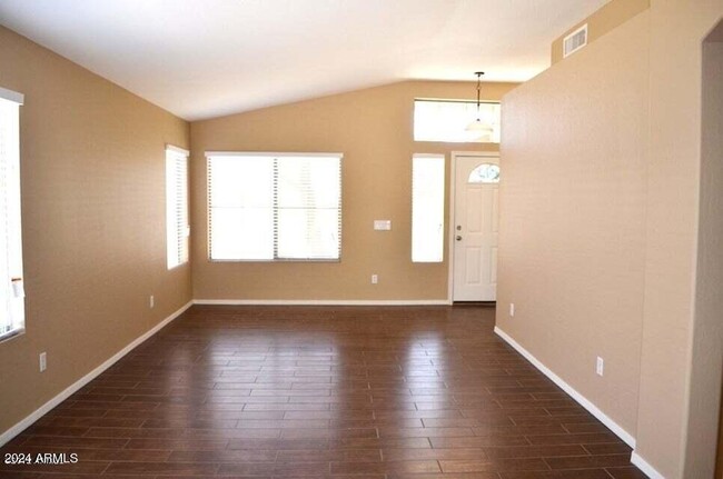 Photo - 1123 N 88th Pl