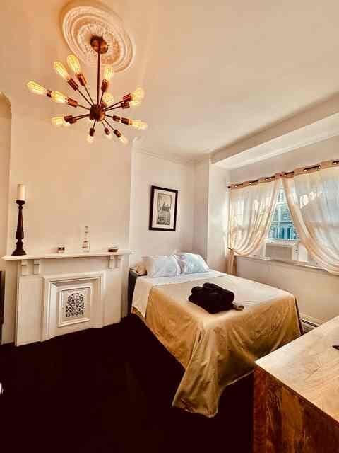 Photo - 192A Bowers St