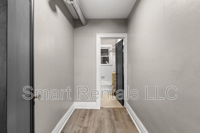 Photo - 5618 S Grand Blvd