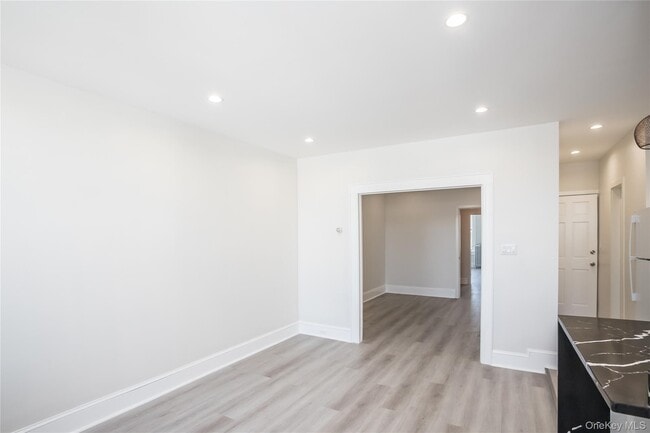 Photo - 67-17 Myrtle Ave Unit 3F