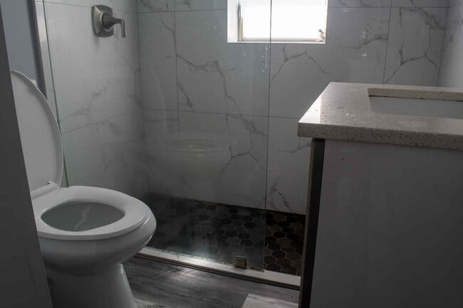 Bathroom - 1652 NW 1st St Unit 2